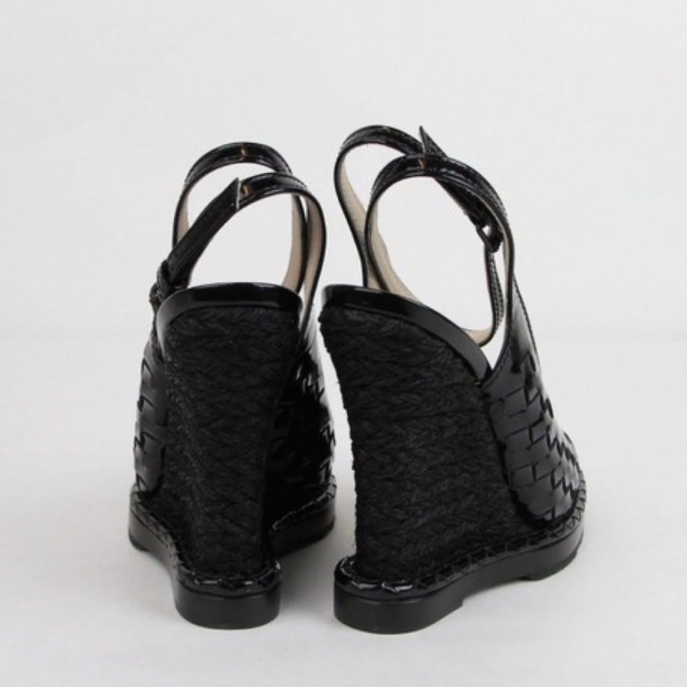 Worn Once: Bottega Veneta Black Patent & Straw Wedge Sandals - Picture 6 of 6